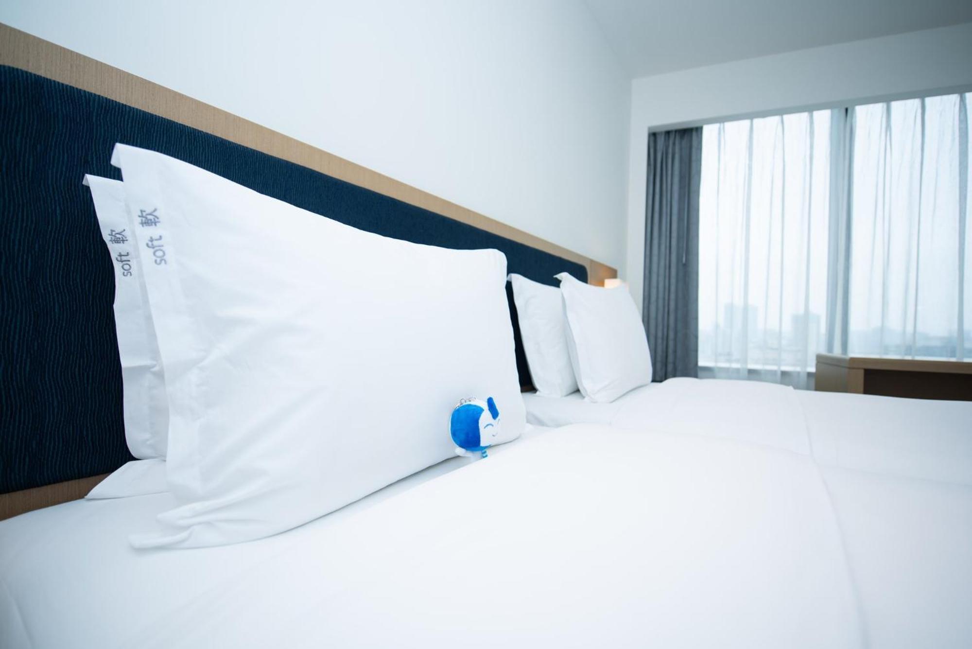 Holiday Inn Express Macau City Centre By Ihg Экстерьер фото